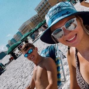 Meet your Posher, Tyler